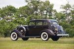 Packard One Twenty Touring Sedan 1936 года